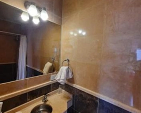 EN VENTA- DEPARTAMENTO DE 3 DORMITORIOS ZONA CENTRO