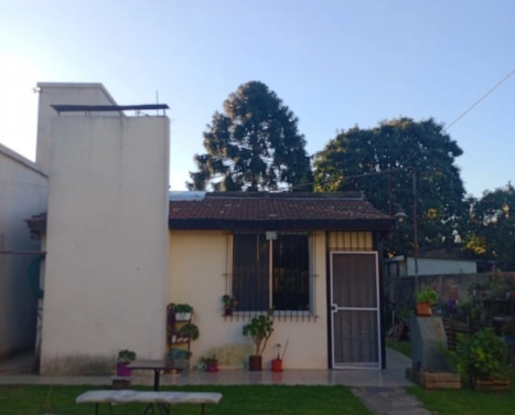 CASA 3 AMBIENTES EN VENTA CON GRAN JARDIN EN ING. PABLO NOGUES