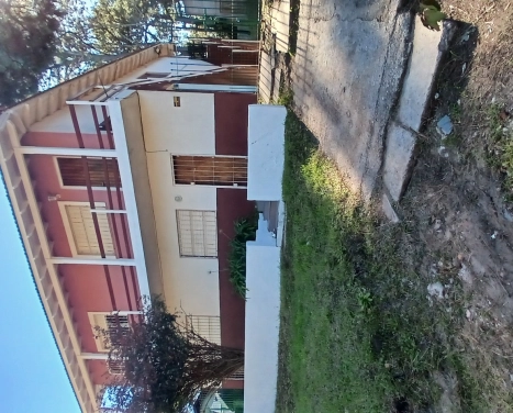 Dpto. en venta -  2 amb. al frente - Av. 6 entre 127 y 127bis - Villa Gesell