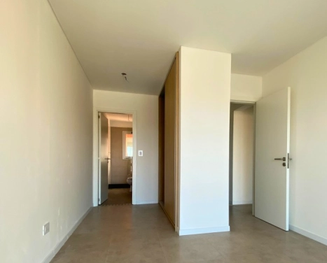 Venta | Semipiso 2 Dormitorios con Terraza y Parrillero | Ov Lagos 1261