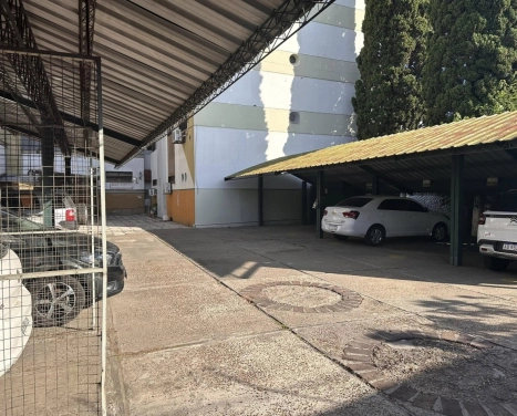 VENDO DEPTO 3 DORM. COCHERA. BAULERA. CENTRICO