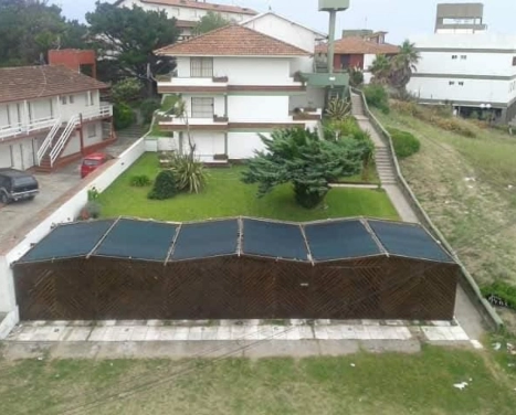 Ayas