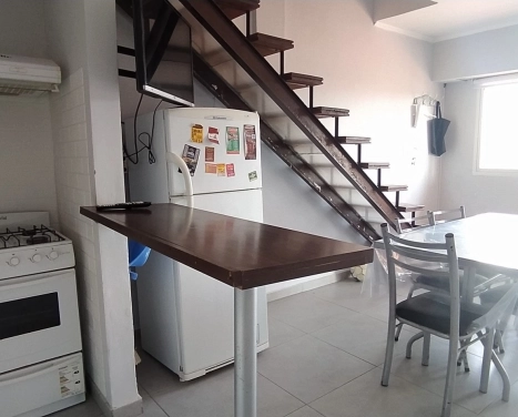 Departamento 3 ambientes, refaccionado a nuevo con terraza propia al mar y Cochera