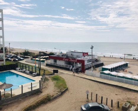 DEPARTAMENTO PEGADO A LA PLAYA
