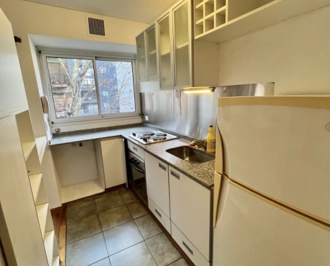 Oro y Juncal - precioso 2 ambientes - balcon  muy luminoso!