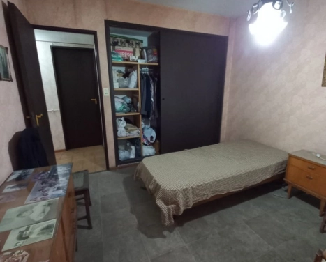 Venta Semipiso al frente 2 dormitorios excelente ubicacion microcentro Valor Negociable se escuchan ofertas