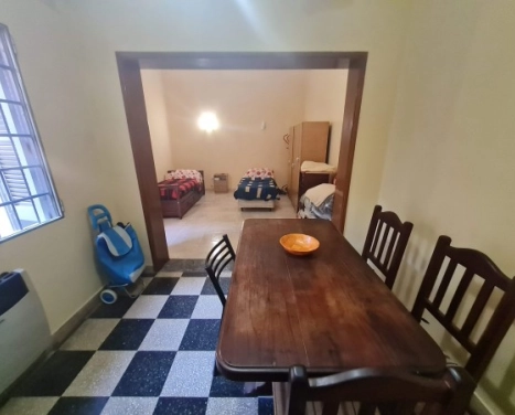 Casa interna. Excelente zona. Se aceptan Permutas.