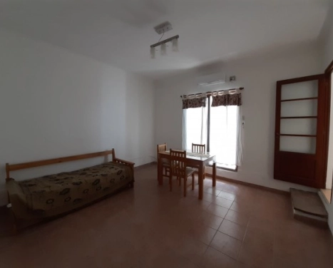 Mendoza 3115 PB * 1 Dorm Con Patio